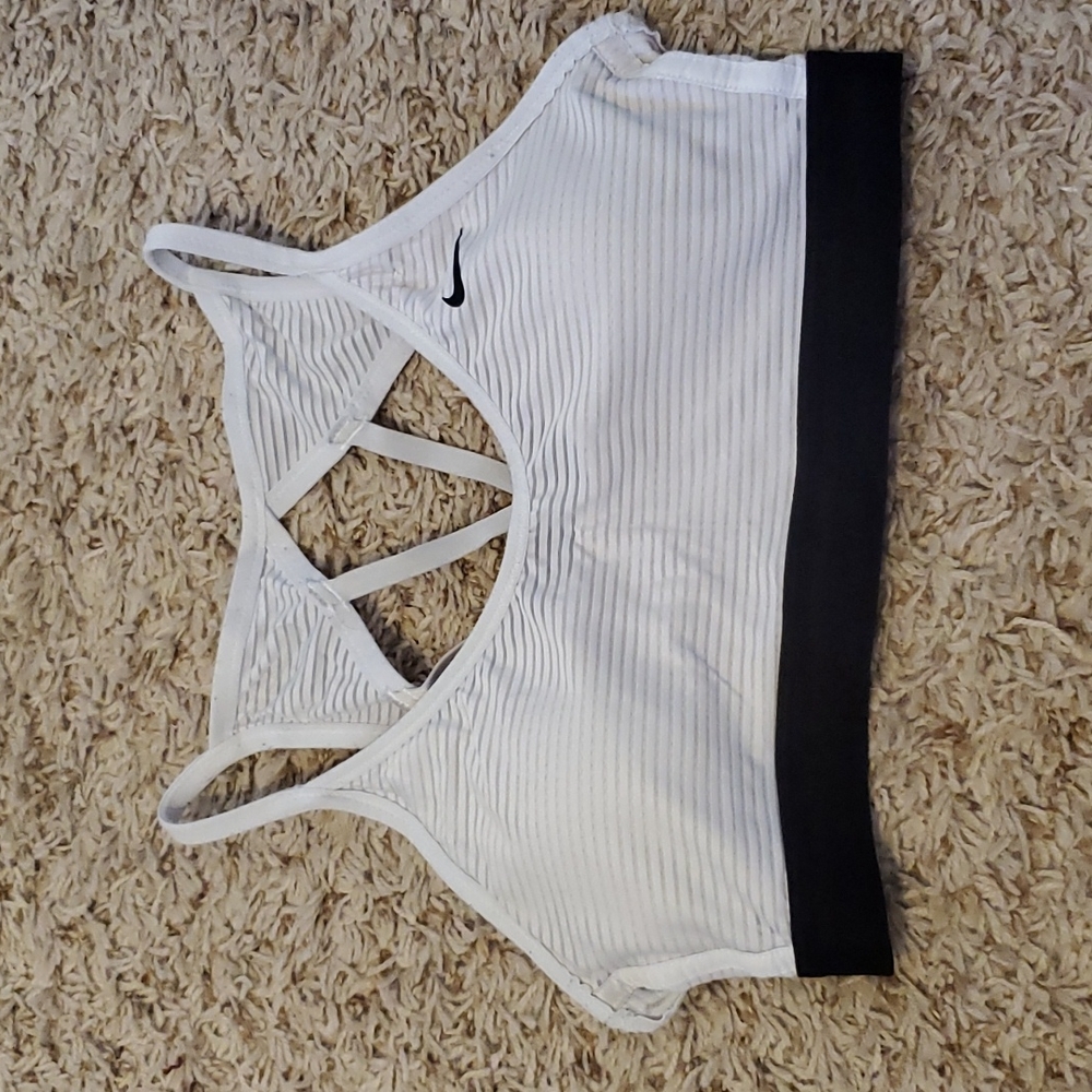 Nike Sports Bra Size Small White